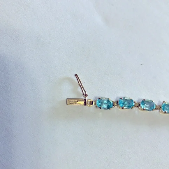 Natural Swiss blue topaz, tennis bracelet - Picture 3 of 7